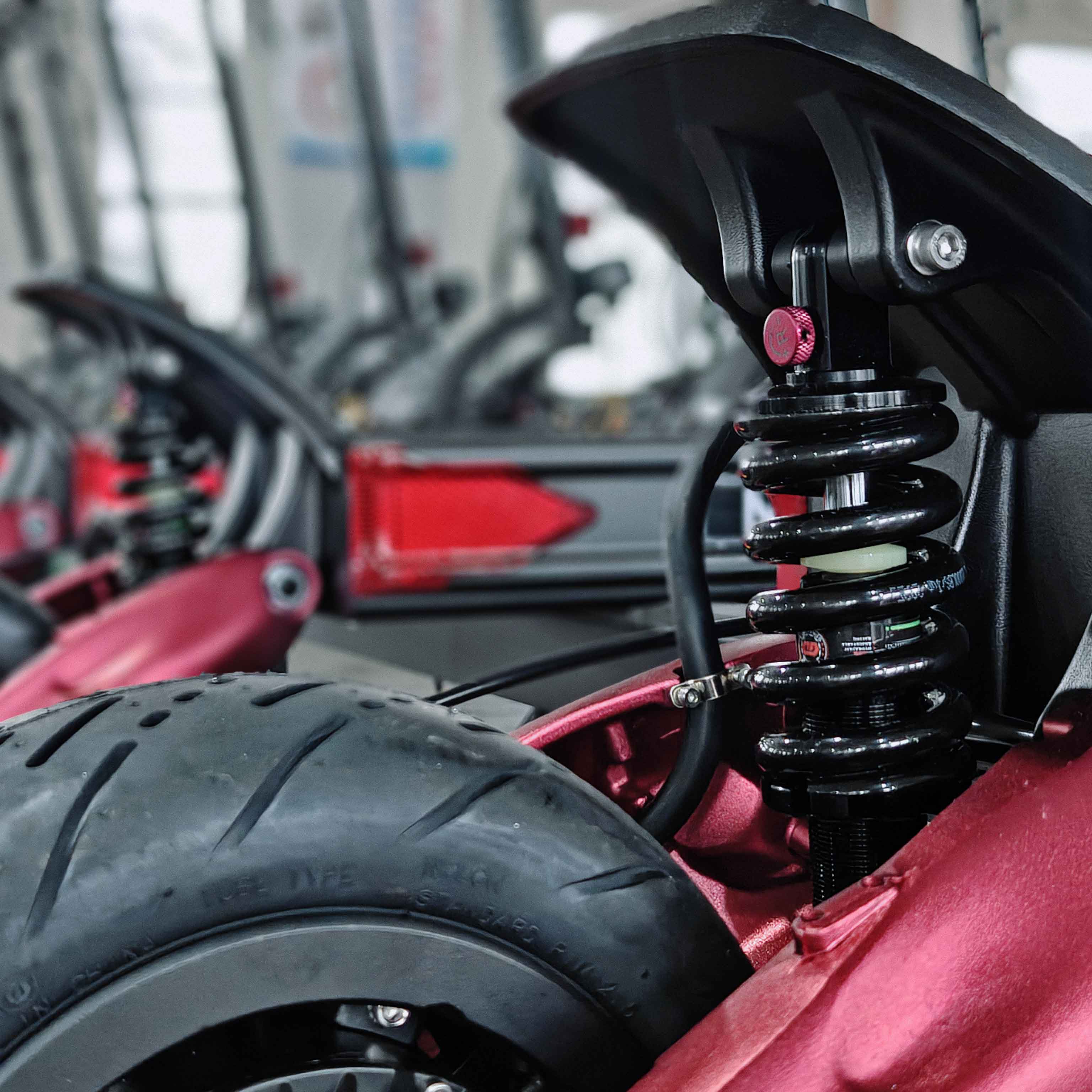 PARTS & ACCESSORIES